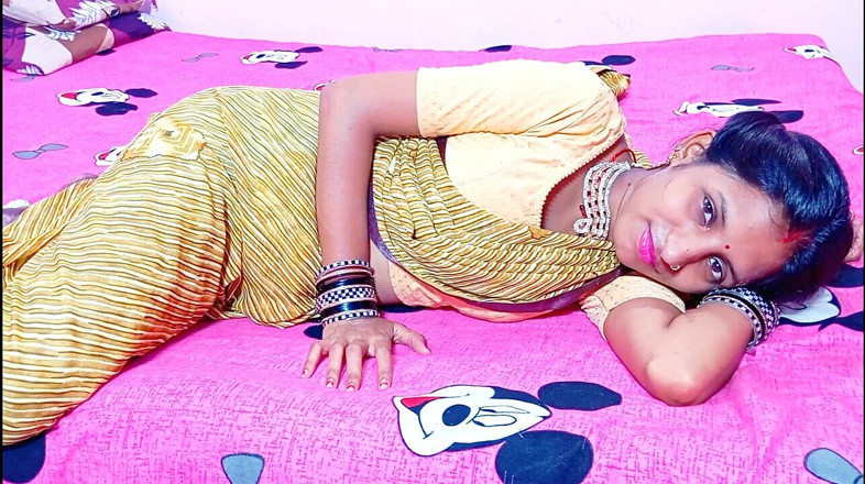 BadAim6: Das indische neue Deshi-Dorf bhabhi devar heißes romantisches Fickvideo in...