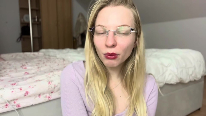 Goddess_Bella_Rae: Perché dovresti essere su Grindr adesso recensione dell'app