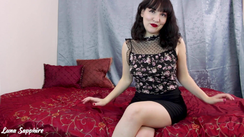 Luna Sapphire: Stiefmutter tabu arschlecken virtuellen sex pov