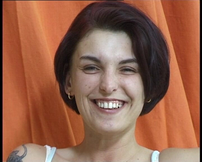 YOUR FIRST PORN: Nicky - Jestem (nie) dobrą dziewczyną.