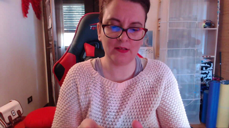Nicoletta Embassi: Devorado fetiche na minha boca