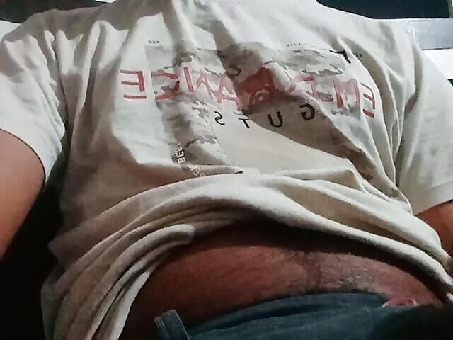 sexy_series: सेक्सी लंड के साथ कूल आदमी की हैडजॉब