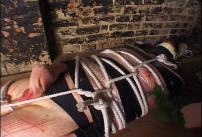 Absolute BDSM films - The original: Le fantasie BDSM tedesche porche pt. 4