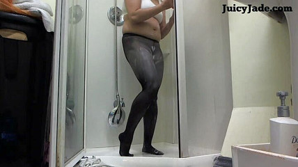JasmineJade: Pantimedias negras mojadas