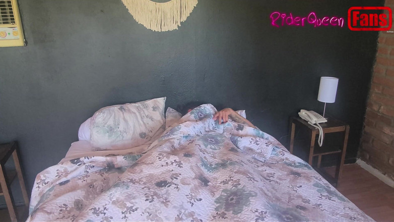 Riderqueen: BBW MILF macecha v posteli od nevlastního syna