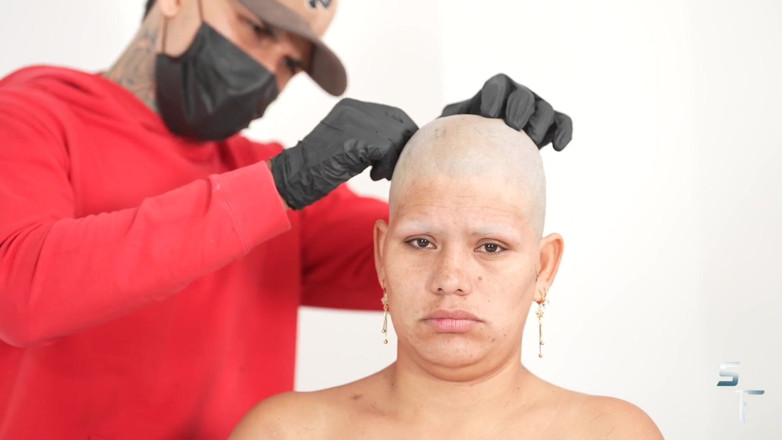 Shave Flix: Llydia