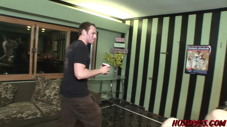Hush Hush Entertainment: Slutty sorority girls like Ivy and Aiden drive frat boys...