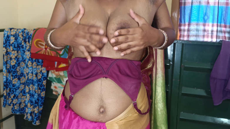 Pushpa studio: Una lesbica bollente storia 2