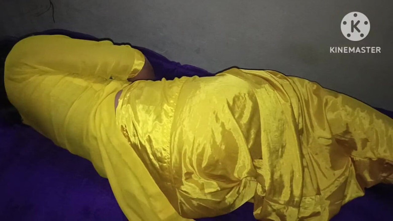 Savita5343: Švagr se v noci bavil se švagrovou