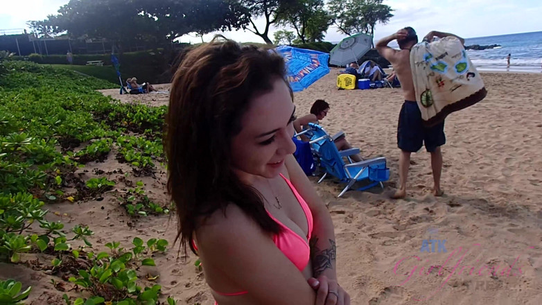 ATK Fans (Girlfriends): Liburan virtual di hawaii sama lily jordan bagian 8