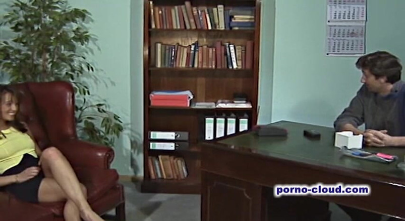 Porno Cloud: Chamando meninas - DVD