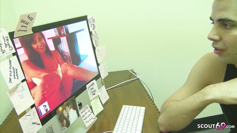 Full porn collection: Broer betrapt tengere stiefzus webcam sexting en verleidt neukpartij