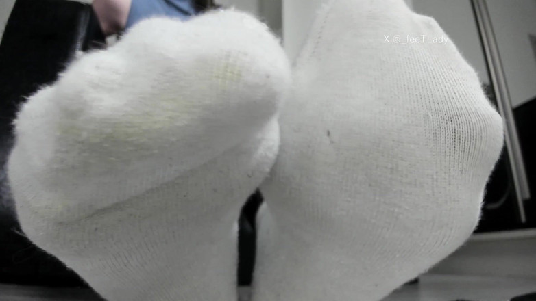 Feet lady: Yum Old Socks