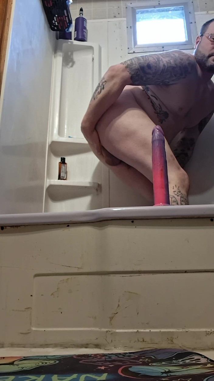 Juicy Squirt: Můžu si vzít 12 palců