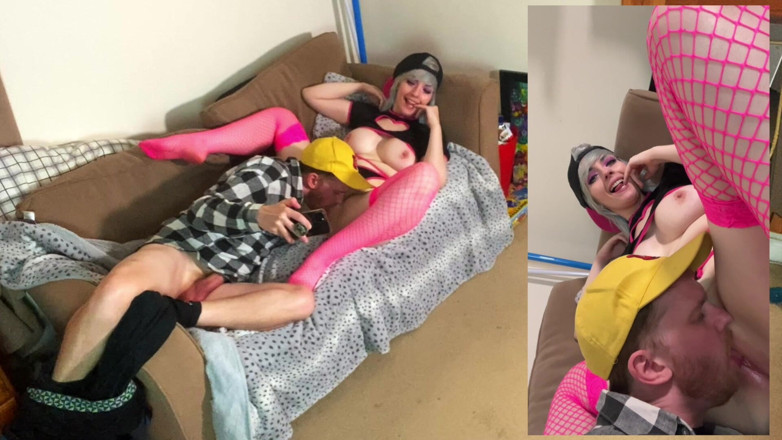 BiMFCoupleUK: Svádění kamaráda prostřednictvím videochatu