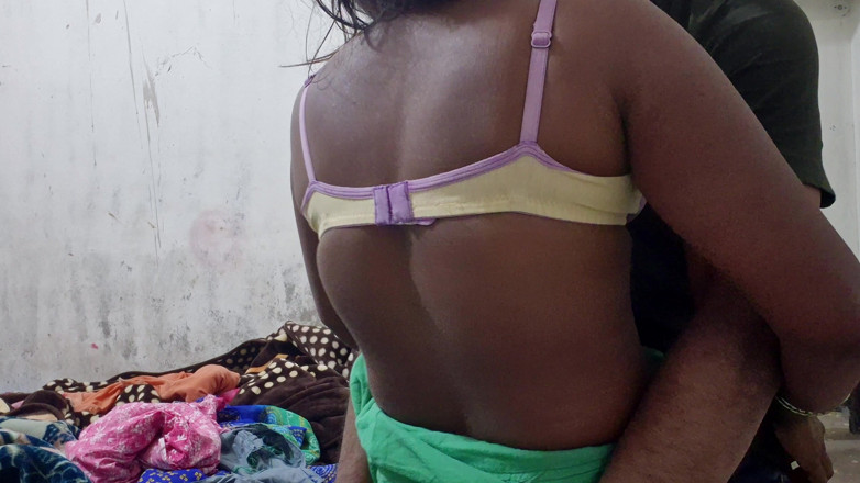 ExcitedWomen: Hintli desi ateşli yenge ki chudai sabah vakti