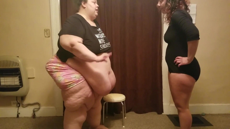 Full Weight Productions: Queen Nora &amp; Rainbow levantam, sentam e ficam no salão