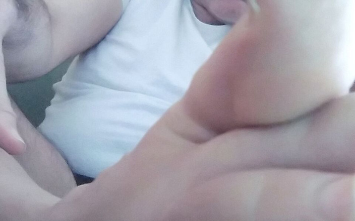 Setesesso7: Doccia, piscio, culo, ascelle, piedi e masturbazione con blasfemia