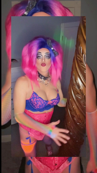 Shelly Robertss: Shelly &ginger sissy fumando , fetiche de cabelo grande