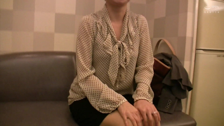 MBM3988: 晚春盛开的成熟女人，你不想看到清醒的继阿姨喉咙色情外观