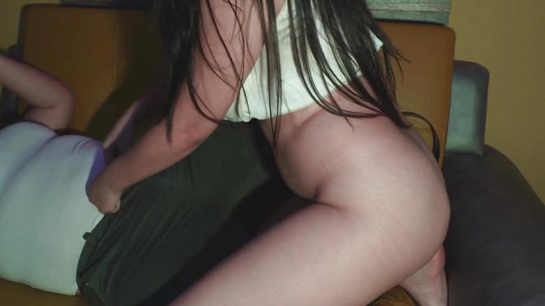 emycam: My Stepdaughter Loves to Lick Pussy of Her Mature Egypt...