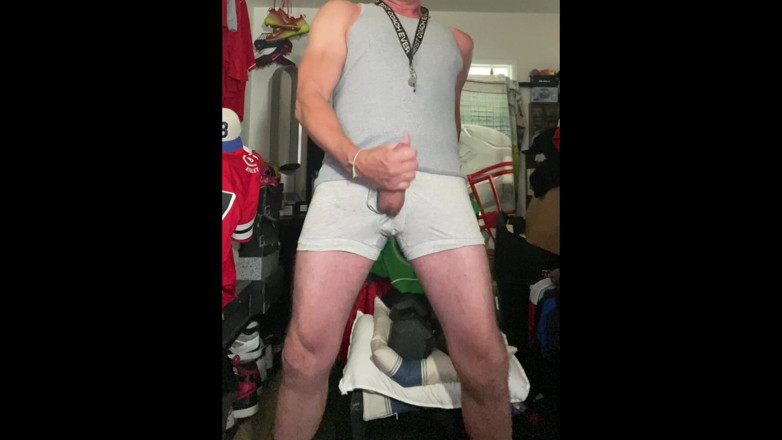 JockDad87: Jockdad87 är geil i grijs ondergoed