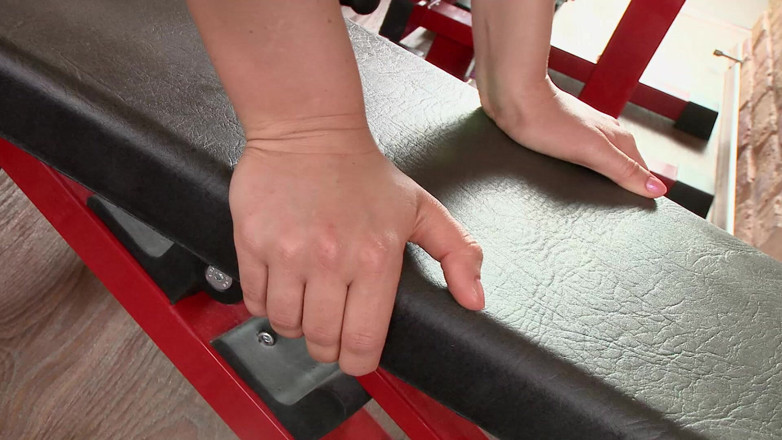 Videos Francaises: Идеальную французскую шлюшку трахнул в анал ее тренер в спортзале