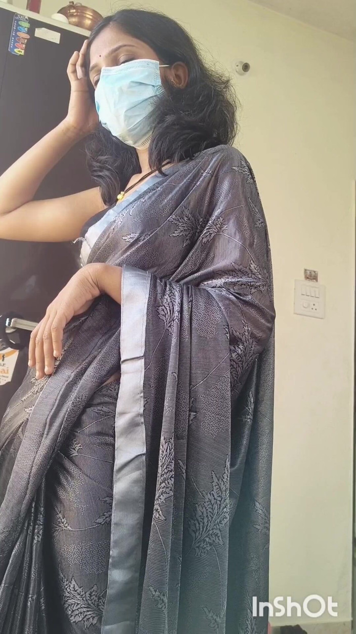 Desishycouple: Shivani Bhabhi hardcore sexo com marido amigo vídeo completo.