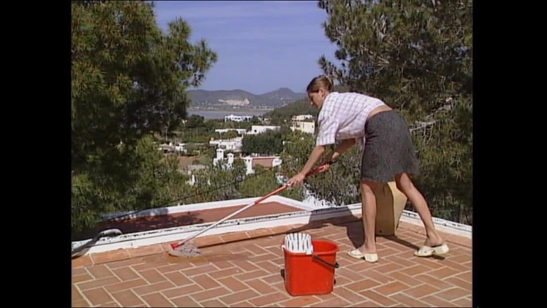 MMV films - The Original: Des salopes se font baiser par des inconnus en vacances (film...