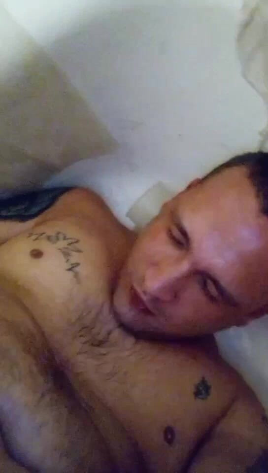 Kinky Rabbit Studio: Bonne douche dorée chaude