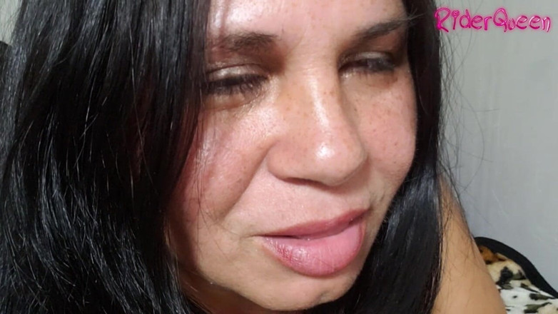 Only Riderqueen BBW Step Mom Latina Alone: BBW isst nach der aufnahme etwas für stunden mukbang