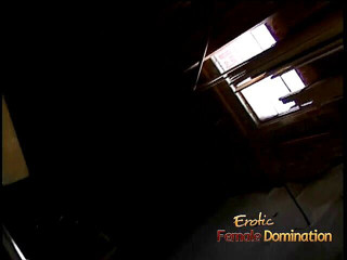 Erotic Female Domination: Escena de bts en prisión