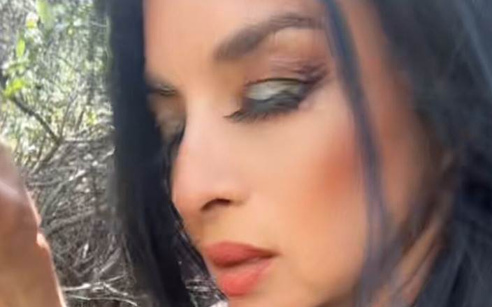 Mia 69: pahli chudaee itaalvi porn