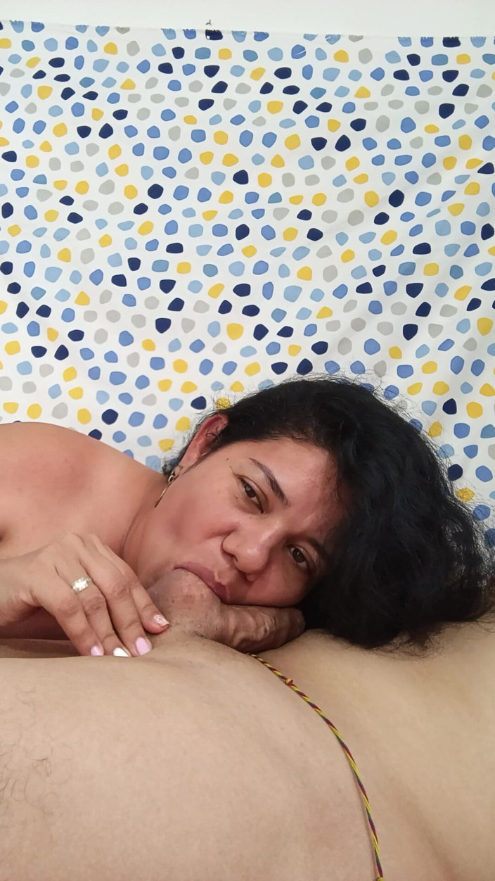 Valkyrieandluigy: Sex oralny Teacup
