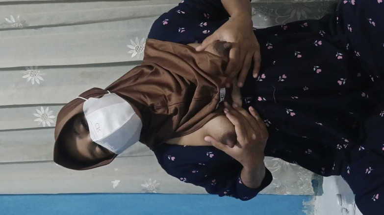 Rania: Saya Mahu Mengongkek Awak Dengan Awak