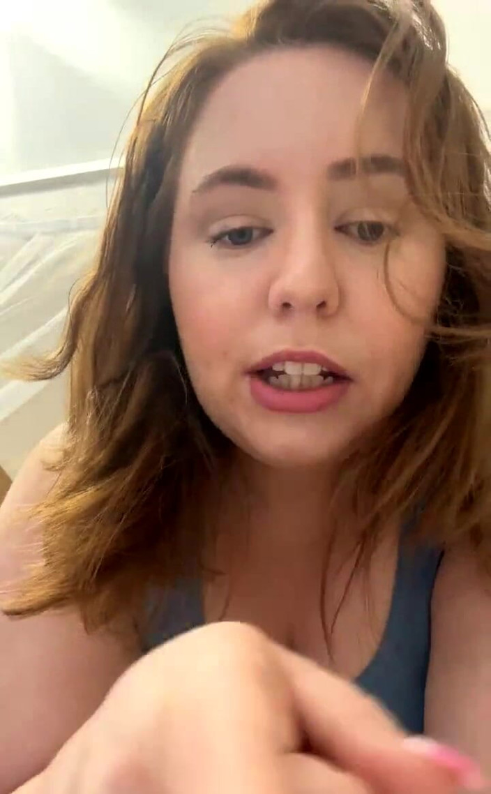KinkyKatie: थेरेपी से पहले फटाफ़ट हाय