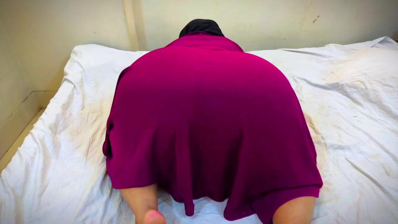 Your Boy's Cum: Muslimská Moti Gand Vali Ladki Bistar Par Chudai Apna Pati...