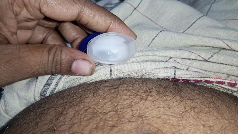 Sweet Indian cock: Cậu bé đồng tính Ấn Độ xoa bóp âm hộ
