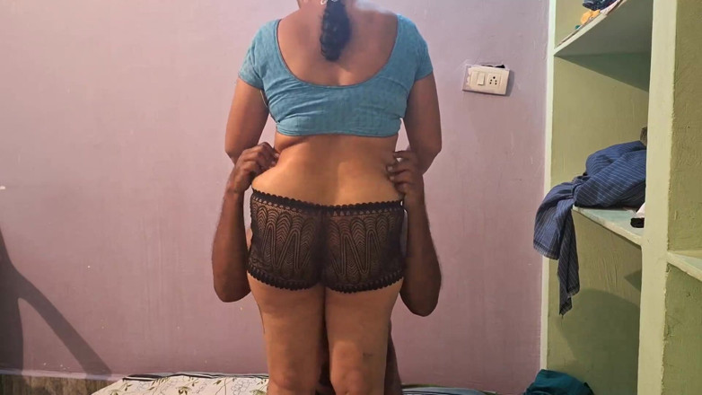 Sexy sindu: Indiana fodida em sua buceta apertada