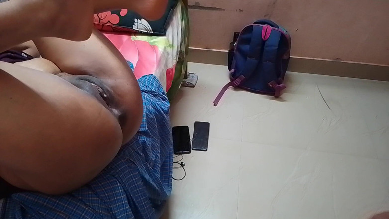 Skydreem1104: A Working Nurse in Kochi Gets Fucked by Her Husband...
