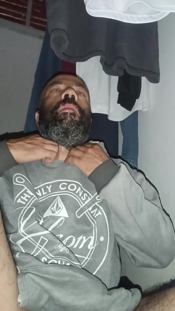 Jhonbahh: Agitada pero me masturbo