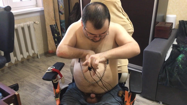 Hidoi Tanpopo: Uomo disabile auto-bondage respirazione ed elettrico