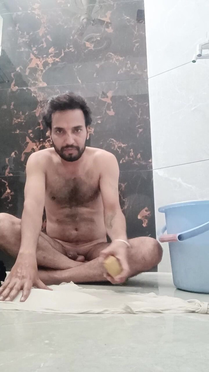Rajasthani-old-lover: Uomo indiano desi in bagno
