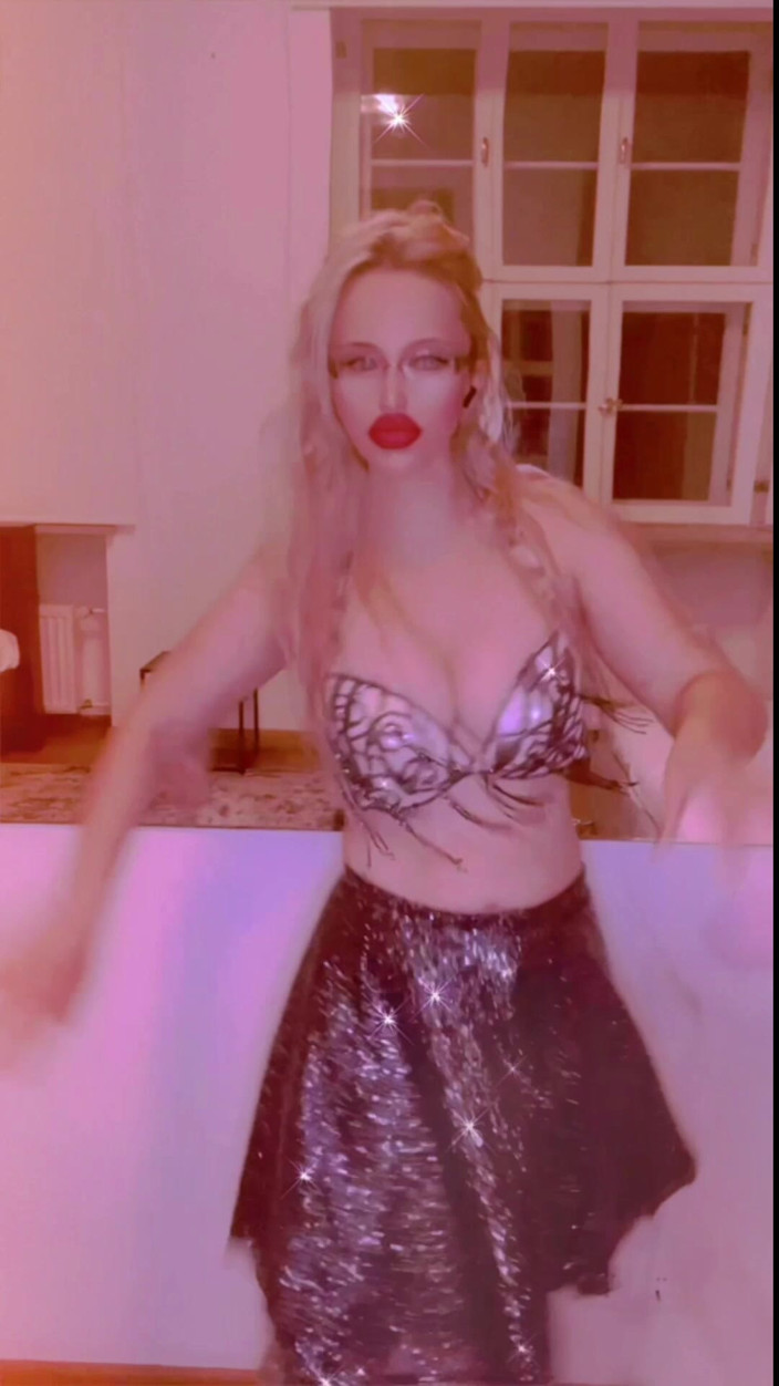 FinDom Goaldigger: Pizdada 버전 3 노래 릴리스 1 9 월 2024 가수 Findom 골디거에 의해
