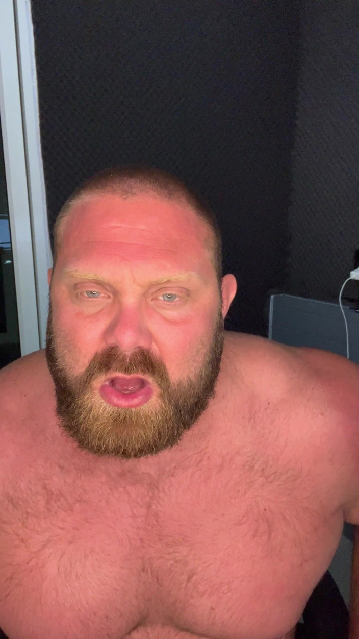 Jack stacked: マッスル・ディが君を捕まえて、エッチだ