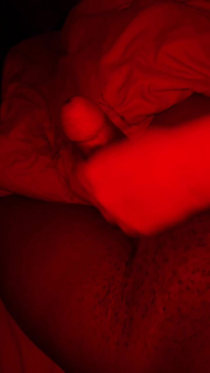 Nofaceguy09: Adik tiriku lagi asik ngentot sama kontol besar pria kulit...