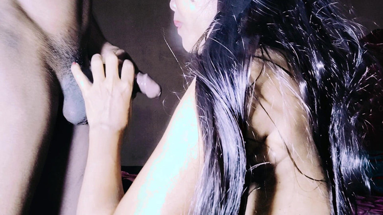 Ayesha_MirzaXPro: 今天，我的淫荡尼泊尔人妻干了我