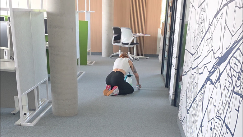 Lutos: I Met Her While She Was Cleaning the Office, I...