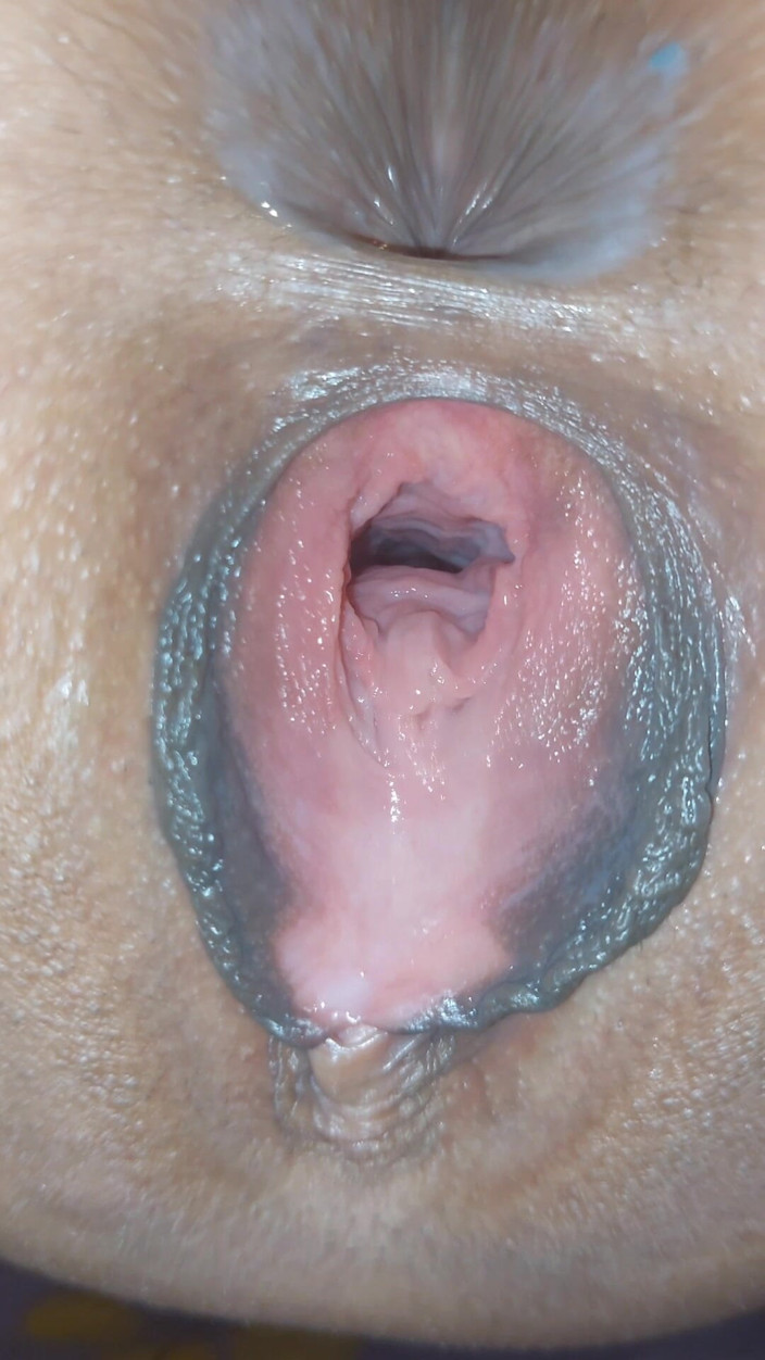 Tunenitovergon: Mucho Cum a Mi Hermanastra Que Deseo Mi Enorme Pene