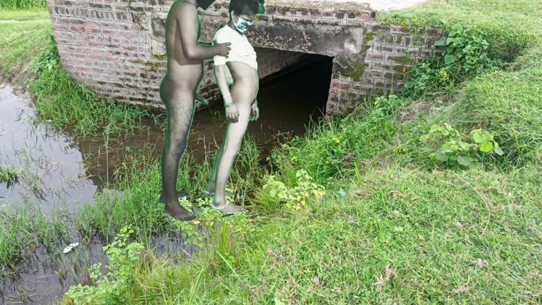 RAKP355: Nou indian musulman studentă și iubit desi video sexual